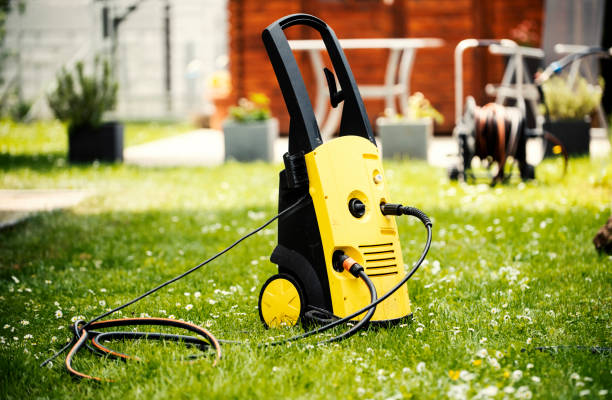 Best Animal Enclosure Cleaning  in Lenape Heights, PA